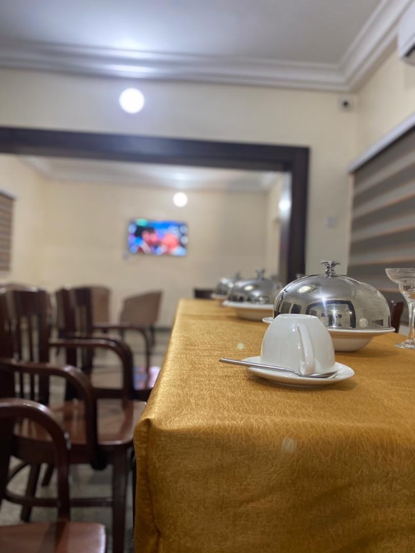 Fine Dining Experience